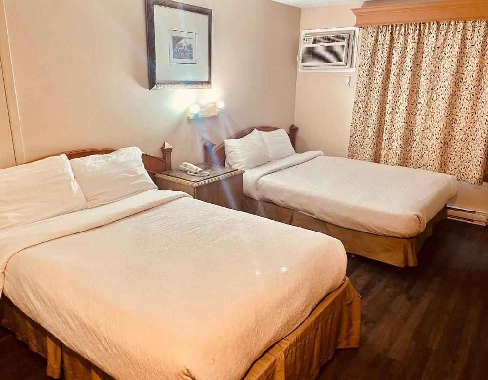 Hotel Motel גרנבי מראה חיצוני תמונה