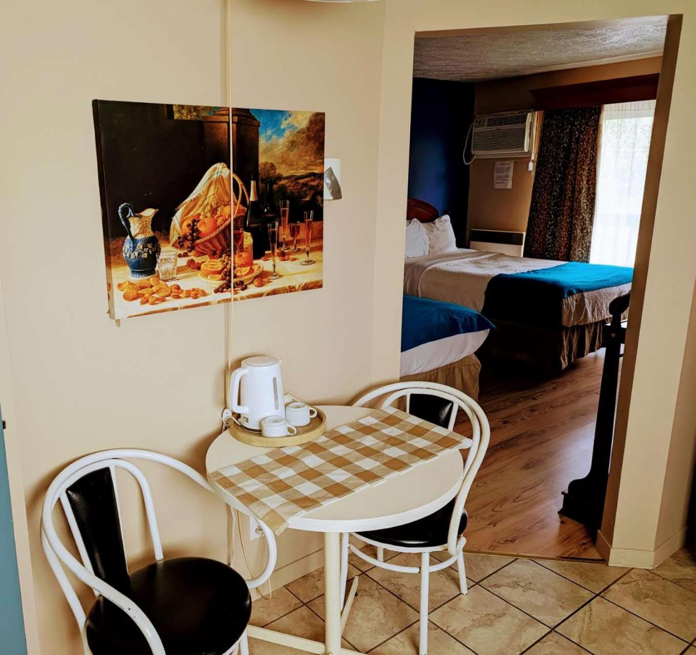 Hotel Motel גרנבי מראה חיצוני תמונה