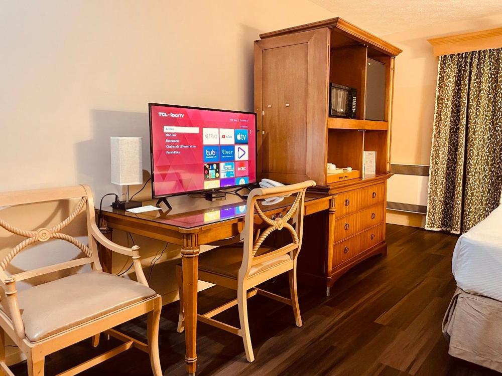 Hotel Motel גרנבי מראה חיצוני תמונה