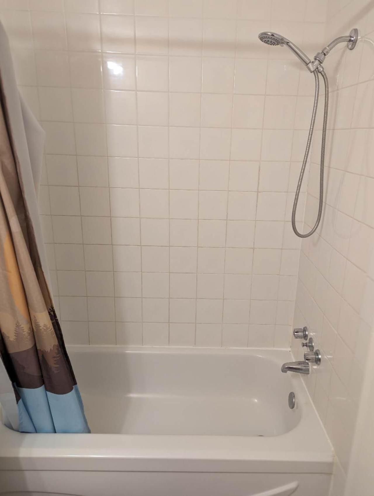 Hotel Motel גרנבי מראה חיצוני תמונה