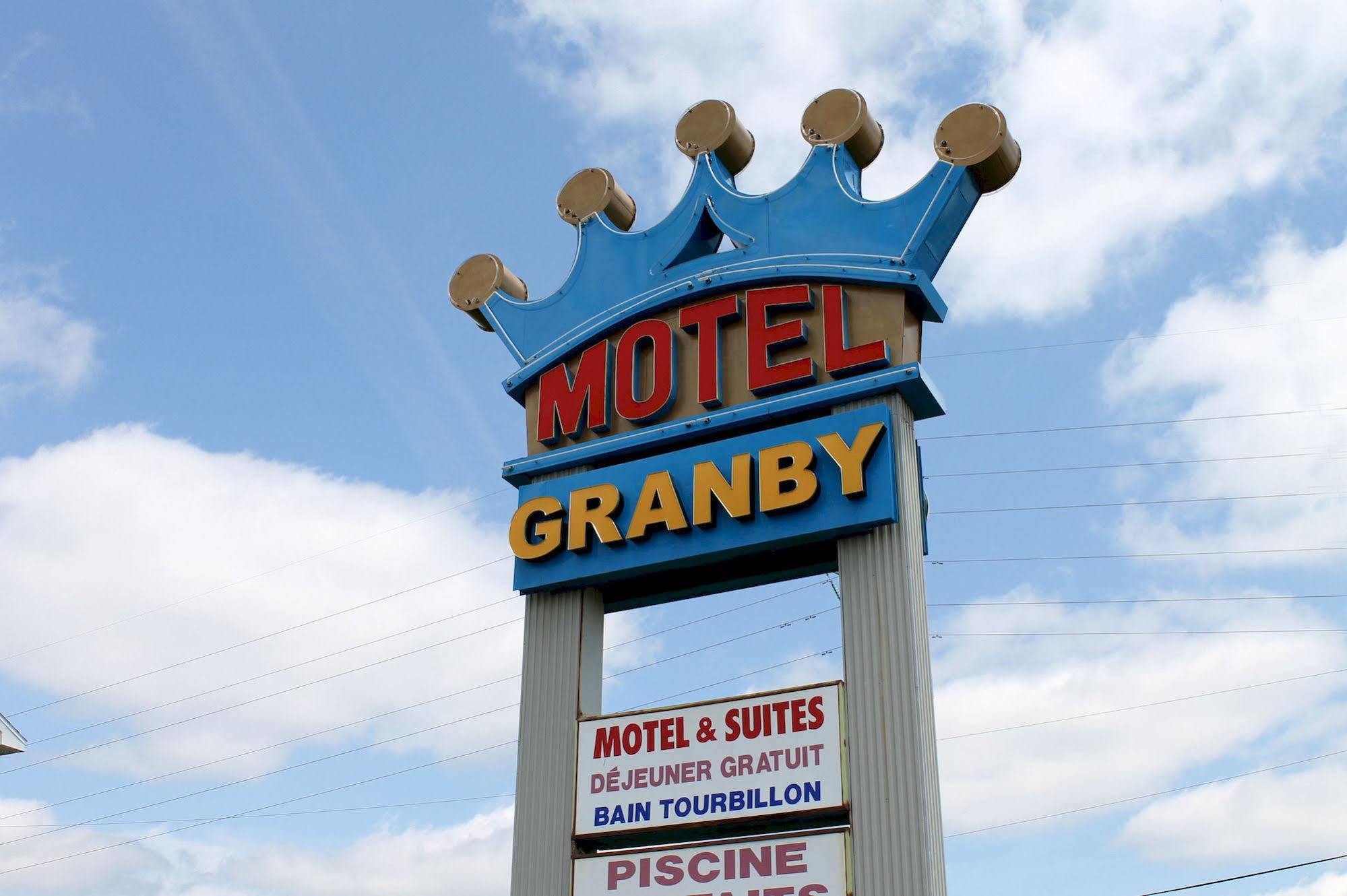 Hotel Motel גרנבי מראה חיצוני תמונה